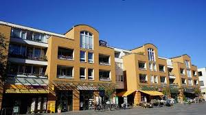 Der durchschnittliche kaufpreis für eine eigentumswohnung in kleinmachnow liegt bei 6.631,00 €/m². Rathausmarkt Wohnungsgesellschaft Immobilienmanagement Gewog