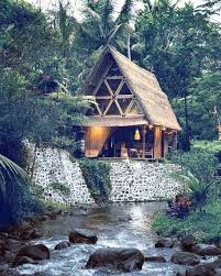 Attraktive häuser für jedes budget, auch von privat finden sie ihr traumhaus bei immowelt.de! Hideout Bali Eco Bamboo Home Hauser Zur Miete In Selat Bali Haus Karibik Hauser Hutte