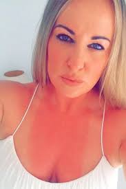 Lucky' mum diagnoses own skin cancer after using app to check worrying new  mole