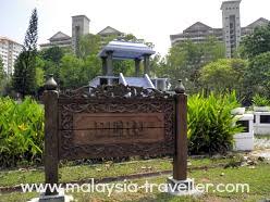 Strategically located at bukit jalil with only 1.2 km to pavilion 2 & opposite 80 acres bukit jalil recreational park. Bukit Jalil Park Taman Rekreasi Bukit Jalil
