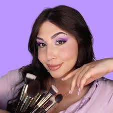 𝘿𝙚𝙗𝙤𝙧𝙖𝙝 𝘽𝙚𝙣𝙚𝙙𝙚𝙩𝙩𝙞