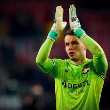 €11.00m* jun 25, 1992 in bonheiden, belgium. Psv Eindhoven