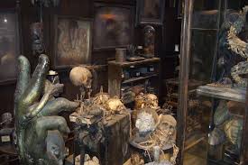 Harry potter and the wizarding world. Dark Arts Diagon Alley Borgin And Burke Set Props By Sceptre63 Deviantart Com On Deviantart Dark Art Art Harry Potter Fantastic Beasts