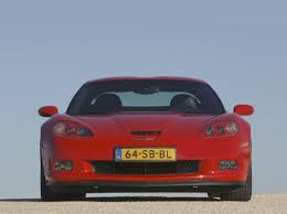 Chevrolet made its analog performance beast more accessible. Chevrolet Corvette C6 2004 13
