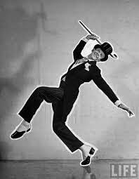 Classic Fred Astaire Top Hat White Tie And Tails Fred Astaire Fred Fred And Ginger