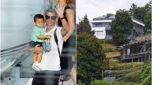 Portugal and juventus football player cristiano lives with his girlfriend georgina rodriguez and their children in italy. Cristiano Ronaldo Madeira Haus