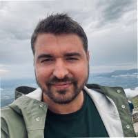 30+ profils pour “Piaskowski”