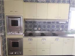Bruce buck photographer kitchen cabinets in pear wood combined with vintage st. Vintage St Charles Kitchen Cabinets With Thermador Ovens And Lots More Retro Renovation