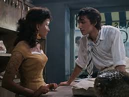 В статье приводятся интересные подробности о культовом фильме 1961 года режиссеров владимира чеботарева и геннадия казанского. Chelovek Amfibiya Kak Snimali Kultovyj Film S Vladimirom Korenevym Mk Krym