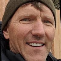 40+ perfiles de «Daniel Fredrickson»