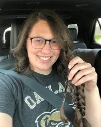 Alissa, Wig Recipient Donates Her Hair