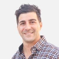 Natalie Avakian's Instagram, Twitter & Facebook