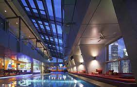 Senarai hotel di malaysia, singapore, indonesia, thailand.dapatkan diskaun di beberapa hotel untuk menjimatkan wang kita. The 5 Best Rooftop Pools At Hotels In Kuala Lumpur 2020 Update