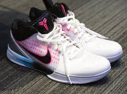 Luka doncic dallas mavericks autographed 8'' x 10 dribbling photograph. Nick Depaula Auf Twitter Luka Doncic Is Rocking A Clean Kobe 4 Protro For The Skills Challenge Nike Will Be Launching Tons Of New Kobe 4 Colorways This Year Https T Co Jkfqeahvsn