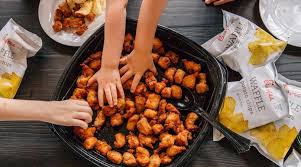 160 calories 7g fat 7g. Chick Fil A Nuggets Wouldn T Exist If This Hadn T Happened Rare