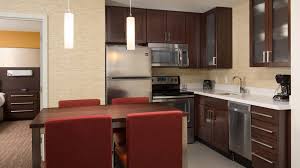 what hotels have kitchens? [2020