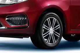 Iriz 1.3l standard cvt runs on 14 inch alloy wheels and its tyre size and type are 175/65 r14 and radial, respectively. The New Proton Persona Looks Much More Mature And Well Dressed Autobuzz My