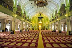 Inside The Sultan Mosque In Singapore S Arab Quarter Culinary Tours Singapore Travel Singapore