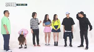 I only recently got into monsta x and love jooheon and when i found out he did a celebrity . Watch Got7 S Jackson Is Shocked By Jooheon S Hilarious Imitation Of Him On Weekly Idol Soompi