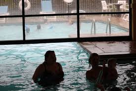 I take all my pool questions and needs to arrow master and come away knowing that i have been well taken care of! The Pool Area Includes Both Indoor And Outdoor Swimming Picture Of Stoney Creek Hotel Conference Center Tulsa Broken Arrow Tripadvisor