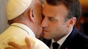 Клубничные макаронс на итальянской меренге (macarons a la fraise). Papst Und Macron Sprechen Uber Umwelt Und Migration Kirche Leben