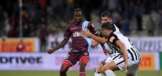Contro nessun'altra squadra i marchigiani sono rimasti a secco di reti per più match nel campionato cadetto. Diretta Ascoli Salernitana Risultato Finale 2 4 Streaming Video Dazn Jallow Fa Bis