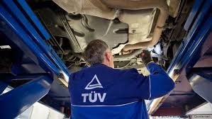 Автомобилист — о предвыборных танцах с бубном. Chto Nuzhno Znat Avtovladelcu V Germanii Ucheba I Rabota V Germanii Dw 04 10 2018