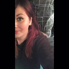 Leah Barton (@leahnbarton)