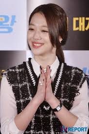 I tend to be biased to. Fashion King Director Praises Sulli S Beauty Daily K Pop News