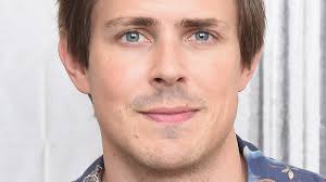 Stuart Whitworth's Instagram, Twitter & Facebook