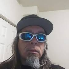 If you over 40 say hi 🎀