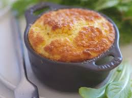 Decouvrez La Recette Souffle A La Courge Muscade Sur Cuisineactuelle Fr Recette Recette Courge Recettes De Cuisine