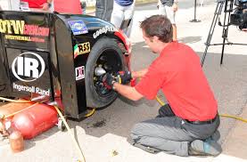Nascar requires a wheel to have five traditional lug nuts, as opposed to the single locking lug nut seen in other professional racing categories. Tour Provides Opportunities For Soldiers Article The United States Army