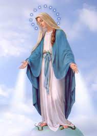 La virgen de fátima, una de las advocaciones de la virgen maría, es de las figuras emblemáticas de la iglesia católica. Cosas De Reli Colores En Los Mantos De La Virgen
