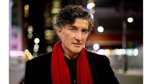Willy crook fue un saxofonista, guitarrista, vocalista y compositor de rock argentino. Zax 1hyndgicdm