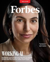 Danielle Pawlak's Instagram, Twitter & Facebook