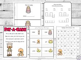 Bake me a cake as fast as you can. Pat A Cake Printable Pack Simple Living Creative Learning