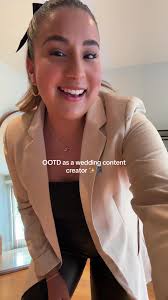 OOTD for todays wedding!! Let me know what you want to see me posting more  of!🫶🏼📲 #weddingcontentcreator #weddingvendor #ootd #outfitoftheday