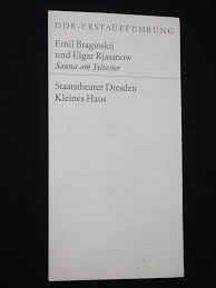 2,5 % + alle sitzplätze überdacht! Programmheft 9 Staatstheater Dresden Kleines Haus 1971 72 Deutsche Erstauffuhrung Sauna Am Sylvester Von Braginskij Rjasanow Insz Elke Krone Wilfried Weschke Ausstattung Gerhard Schade Mit Peter Holzel Gertrud Brendler Regina Bader Regina