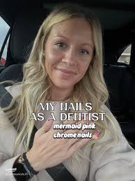 How to Achieve Stunning Pink Dip Chrome Nails?