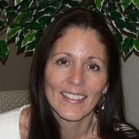 Robin Yeager's Instagram, Twitter & Facebook