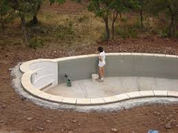 Pourtour Immediat De La Piscine