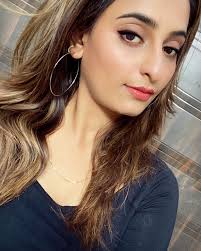 𝑀𝐸𝒢𝐻𝒜 (@meghas1997) • Instagram photos and videos