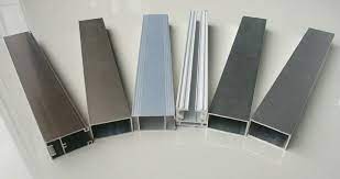 Untuk ukuran kusen pintu aluminium anda dapat menggunakan 80 cm × 200 cm dengan tebal daun pintu aluminium 3,5 cm sampai 4 cm. Bahan Kusen Aluminium Dan Ukurannya Mitrakreasiutama Com Mitra Kreasi Utama Acp Kusen Aluminium Kaca Teralis Pagar Gypsum Tangga Murah Pekanbaru