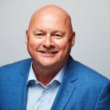 Richard Martin (@uktentboy)