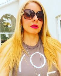 Does anyone have a good app that tracks Weight training and cardio for free 