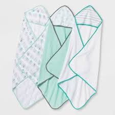 It's an easy project made from a bath towel and a hand towel. Baby 3pk Little Peanut Hooded Bath Towel Cloud Island Mint Green White Target