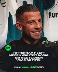 Sam, Evert en Joris gaan op truitjesjacht bij @inno.foot! Wie met het beste  shirt aan de haal gaat, ontdek je nu via het YouTube-kanaal van  @playsportsbe! 👕🕵️‍♂️