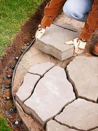 2 Ways To Install A Flagstone Paver Patio Flagstone Pavers Flagstone Patio Patio Stones
