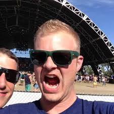 Darren Bowser's Instagram, Twitter & Facebook